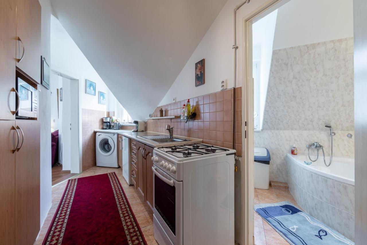 Apartment Kleopatra Karlovy Vary Exterior photo